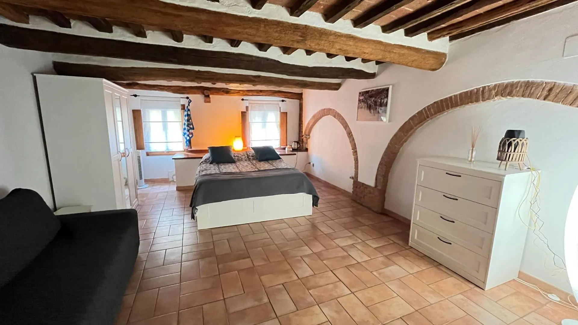 Gli Archi Nel Cuore Di Siena 0*,